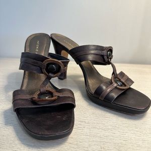 ⭐️ ANTONIO MELANI Leather Slip on heels women’s sz 8